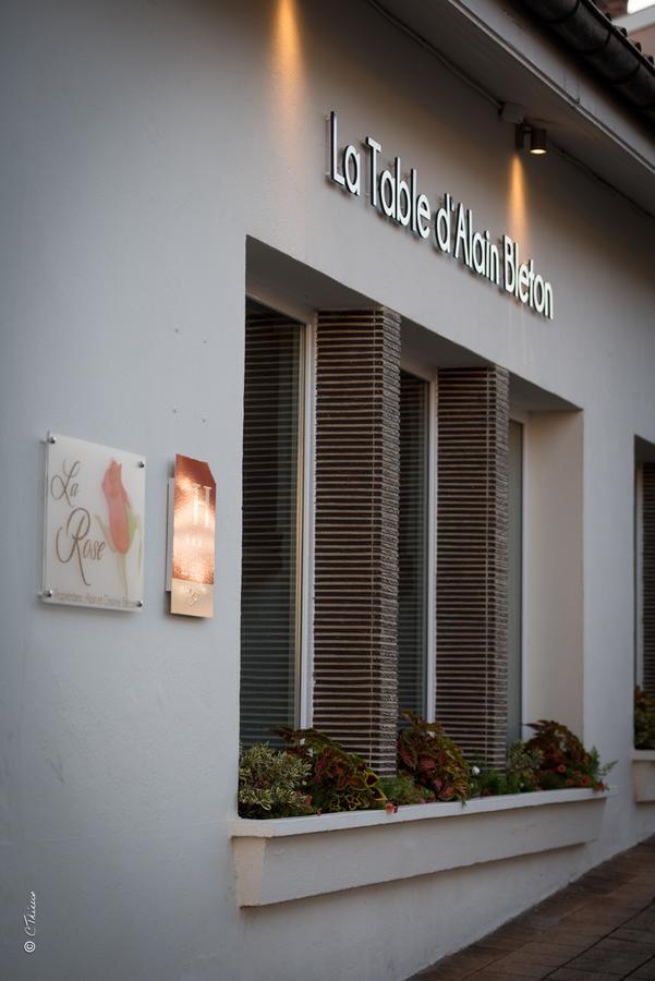 Hotel La Rose Juliénas Exterior foto